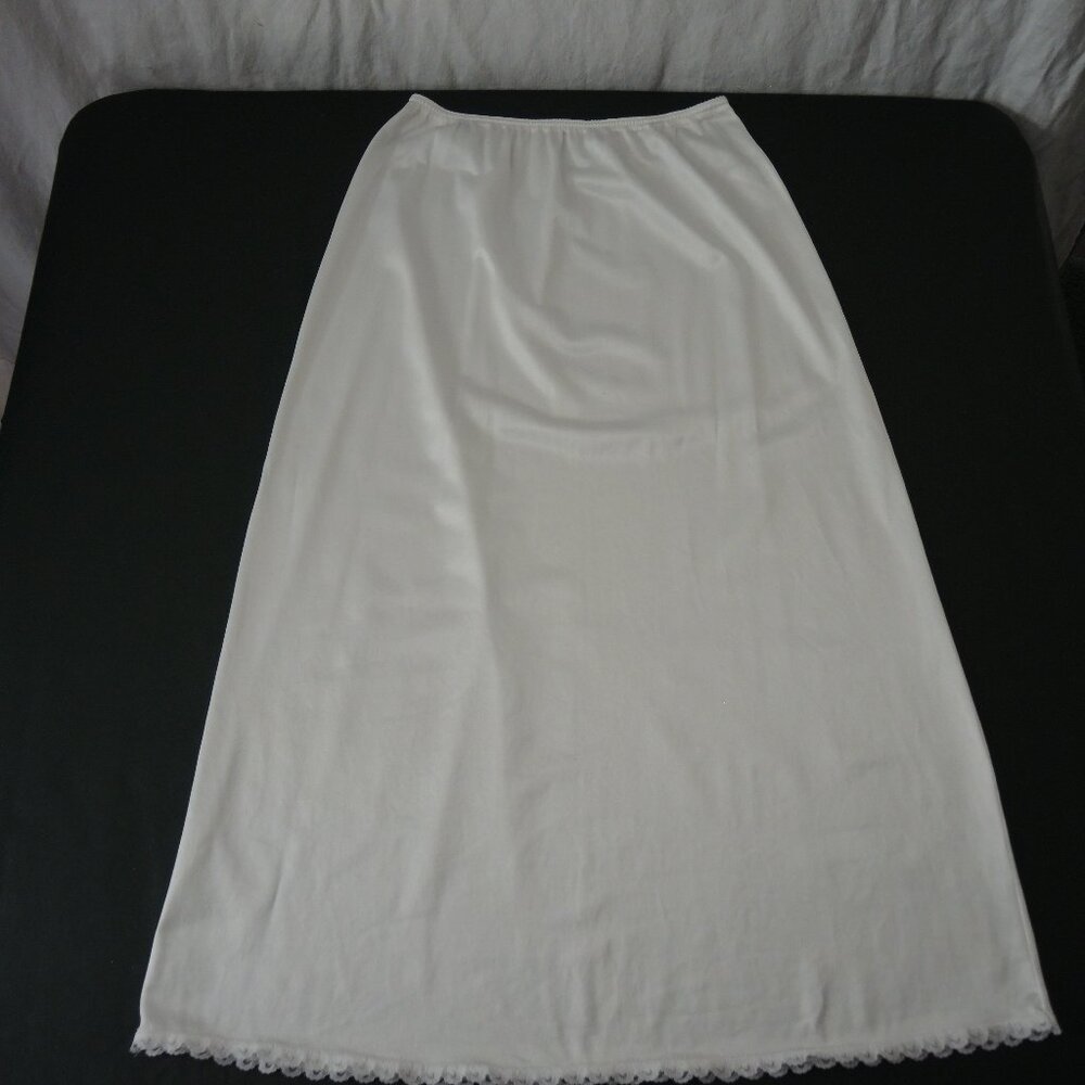 Vintage Sears White Nylon Half Slip Lace Trim No Slit Size Small